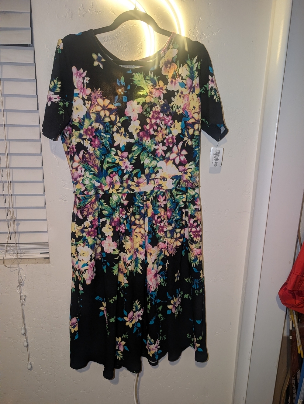 LuLaRoe Amelia Dress-2XL